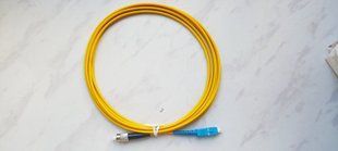 Оптичний патчкорд NG OPTICS FC/UPC-LC/UPC - 2m, 3mm, G657A1, LSZH, simplex MED006308 фото